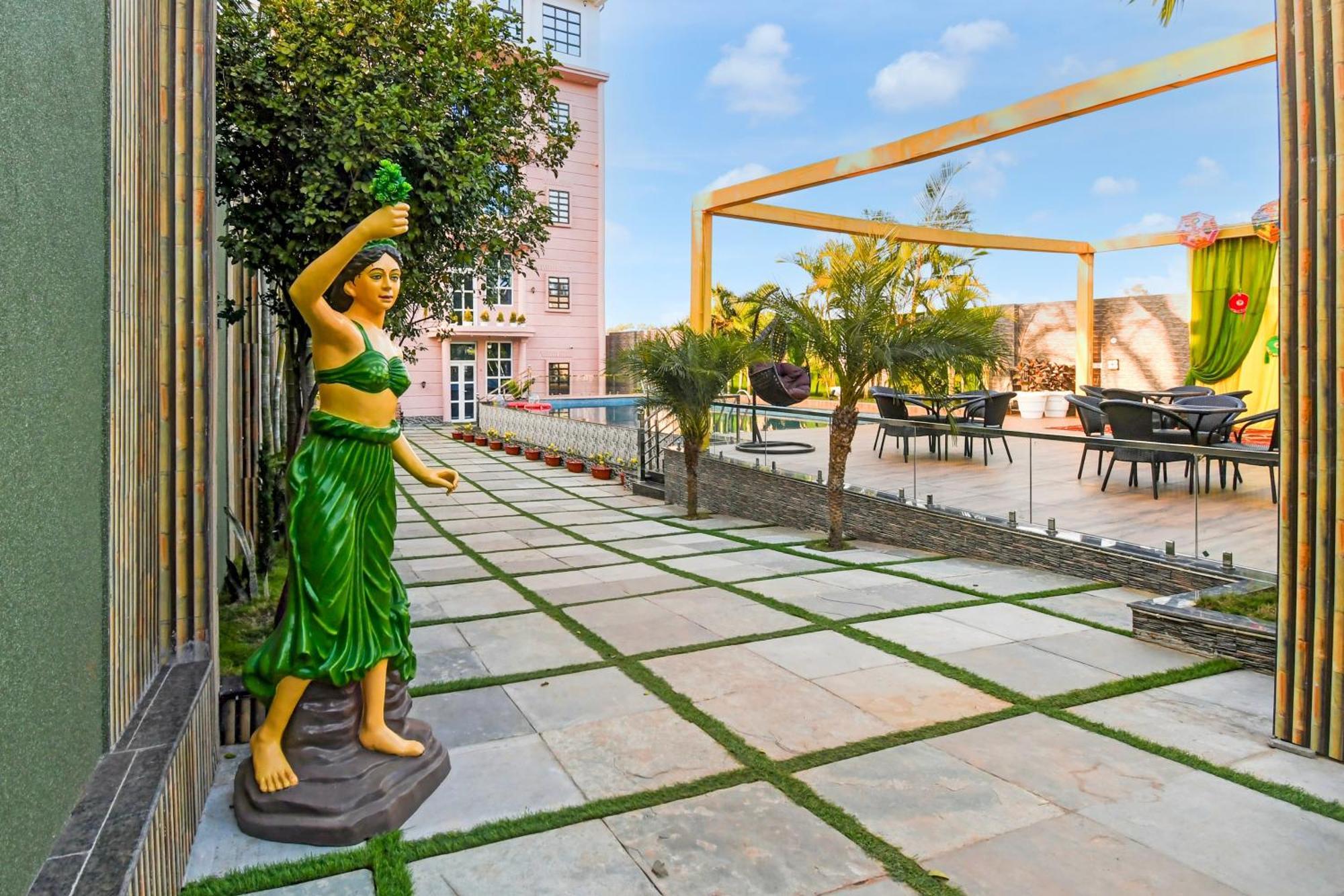 Hotel O M H Club And Resorts Ranchi Exterior foto